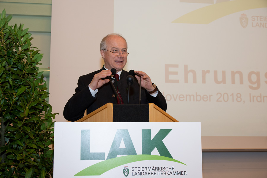 181117 lak-ehrungsfeier 014
                                                