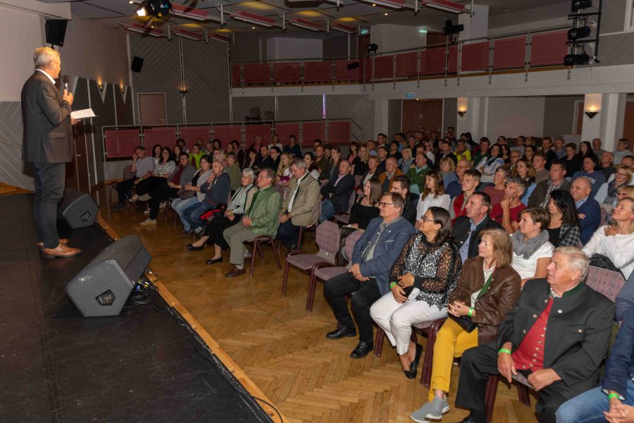 kulis liezen026
                                                