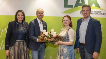 Adventkranz für die Mitarbeiter der Landarbeiterkammer