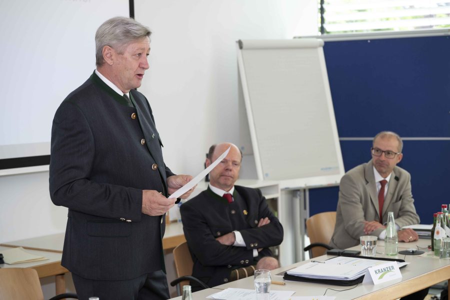 vollversammlung 12-2
                                                