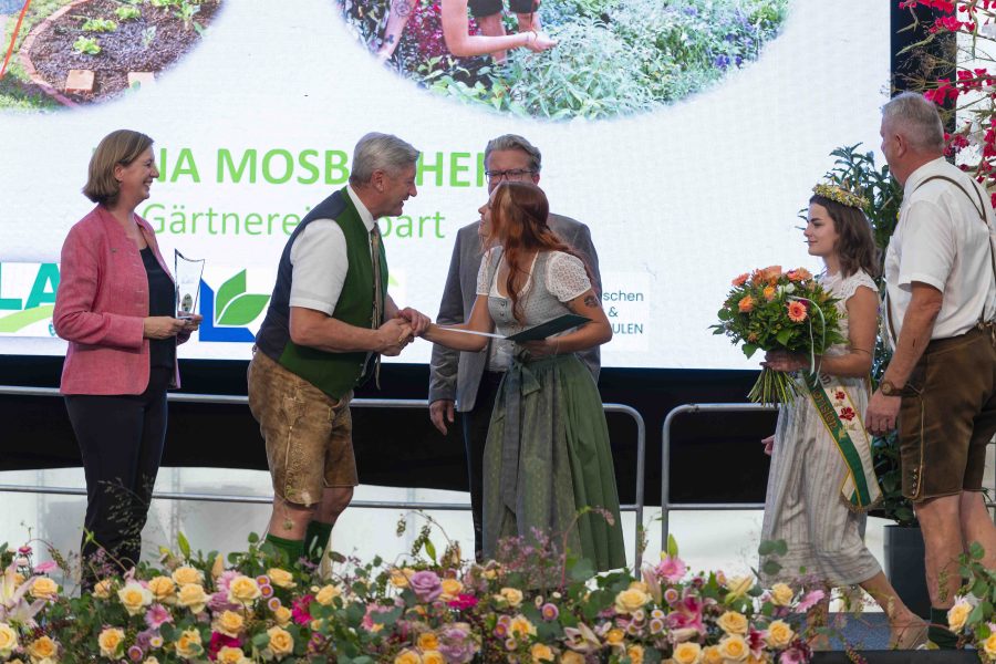 gartenbauehrung2024 8
                                                