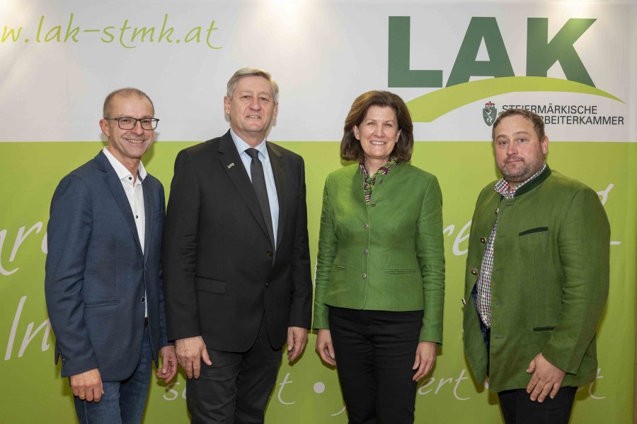 lak-wahl2024-abschlussveranstaltung039
                                                