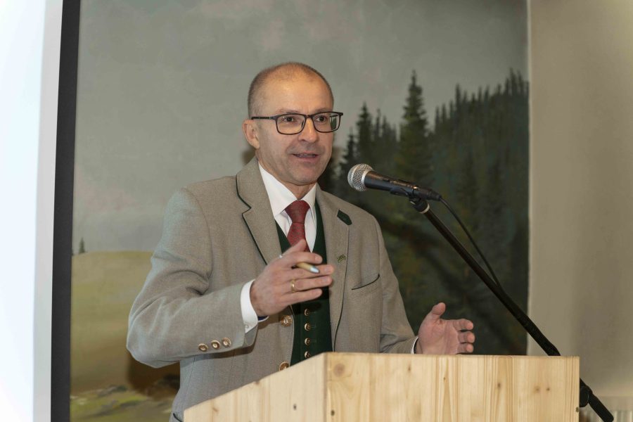 lak-ehrungsfeier2024-web002
                                                