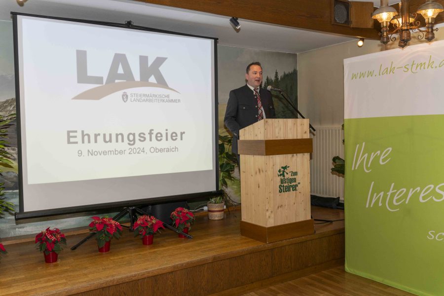 lak-ehrungsfeier2024-web007
                                                