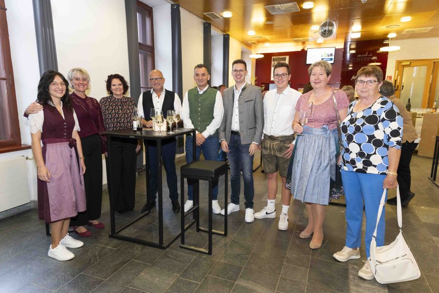 kabarett2025-gleisdorf 10
                                                