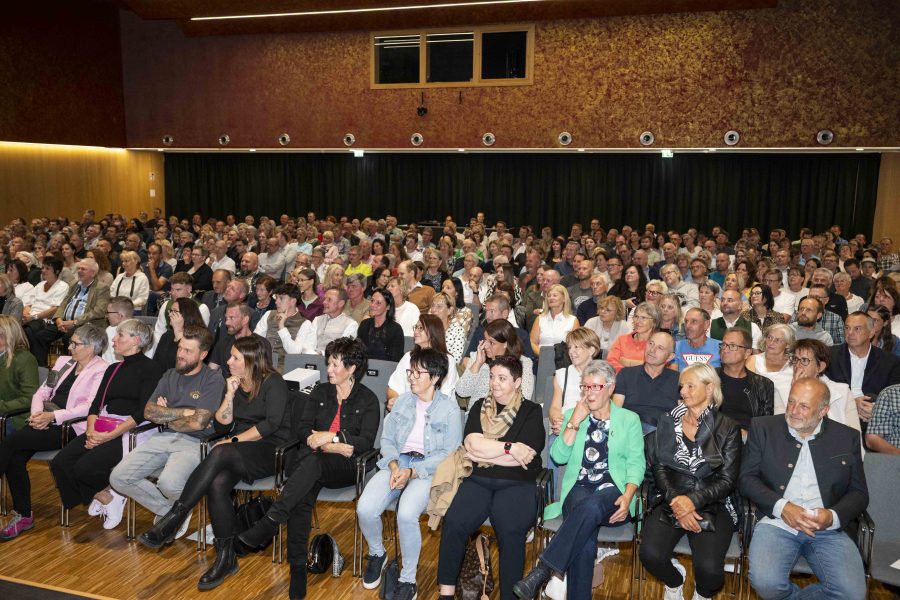lak-kabarett-leoben2025 63
                                                
