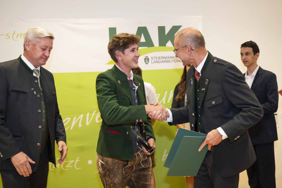lak-fachkraeftegala2026064
                                                