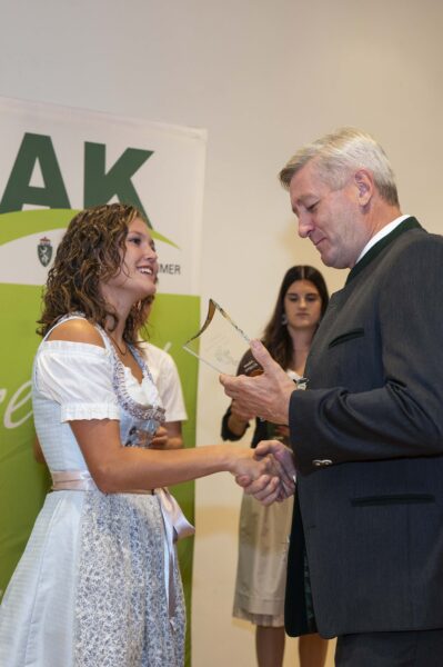 lak-fachkraeftegala2026074
                                                