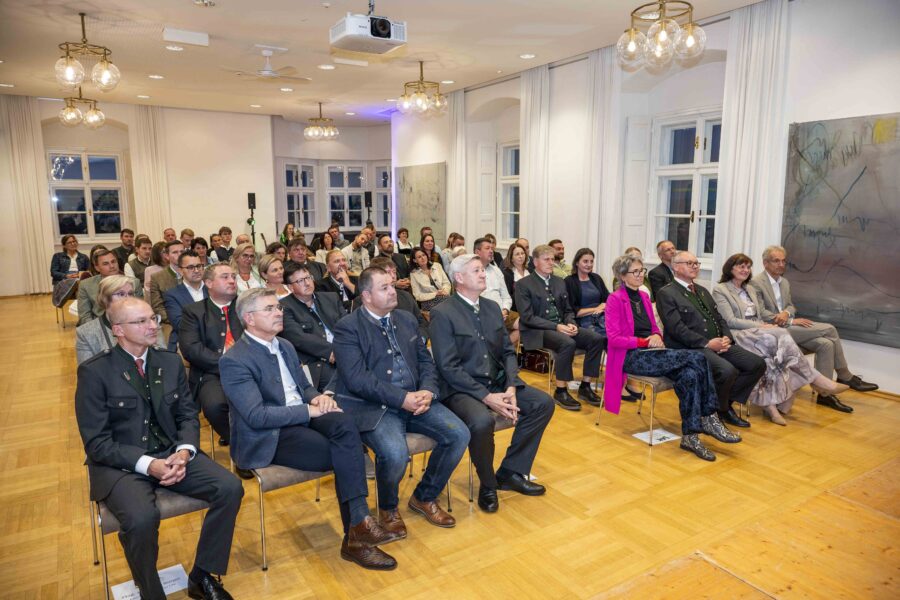 lak-fachkraeftegala2026092
                                                