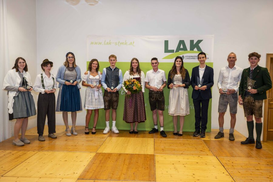 lak-fachkraeftegala2026094
                                                
