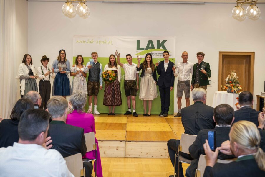 lak-fachkraeftegala2026097
                                                