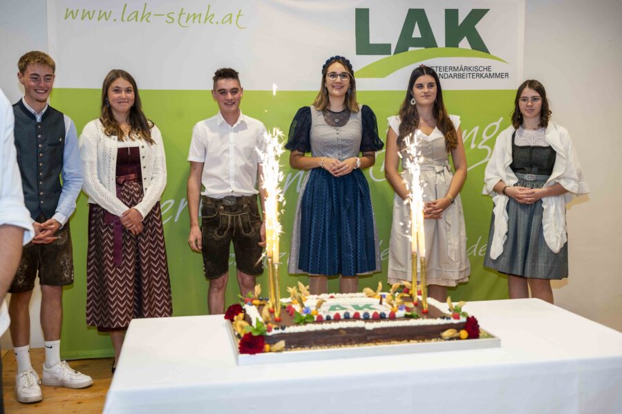 lak-fachkraeftegala2026118
                                                