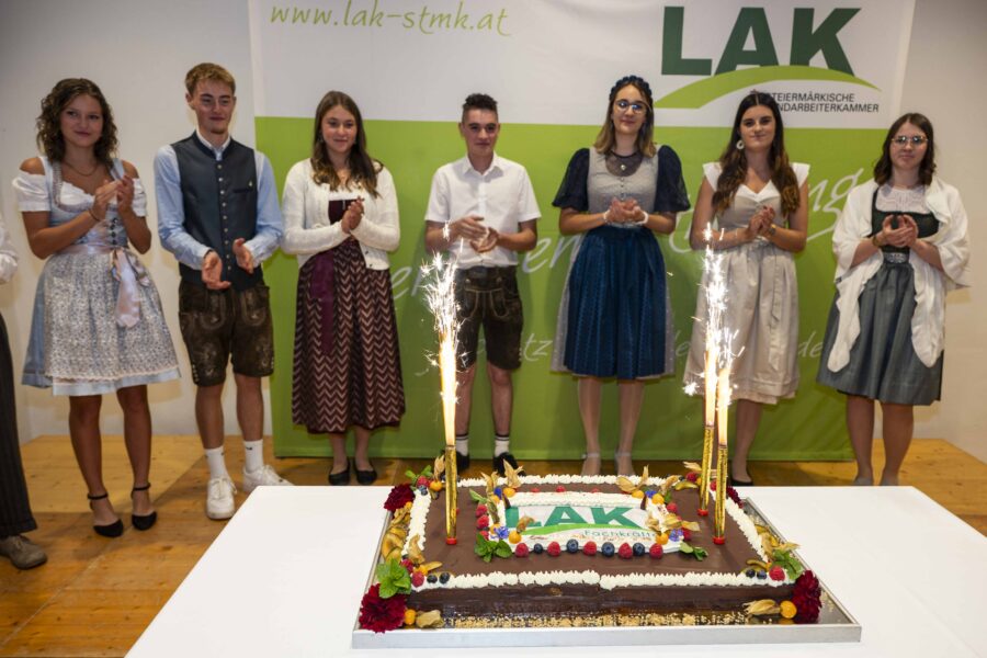 lak-fachkraeftegala2026120
                                                